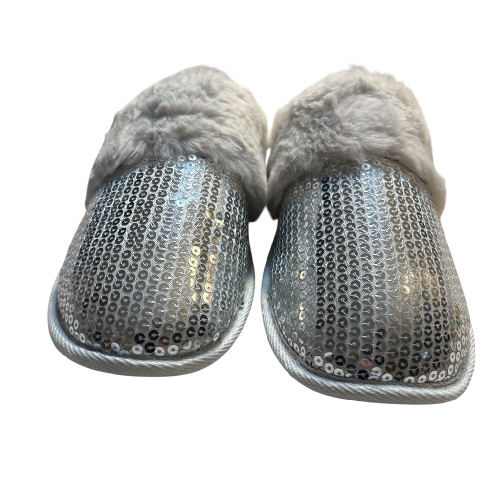 NEW Auden Slippers XL (11/12) Silver Sequins with Faux Fur Lining Cozy NWT - Picture 4 of 13
